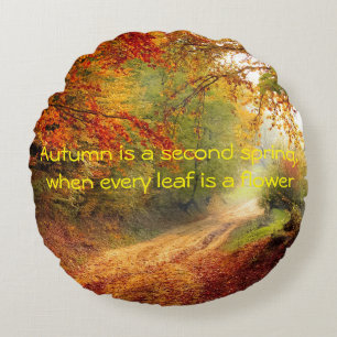 Autumn quote round pillow