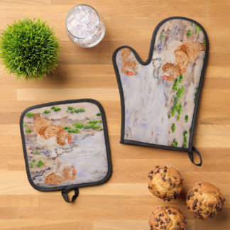 Autumn the Chicken Oven Mitt & Pot Holder Set