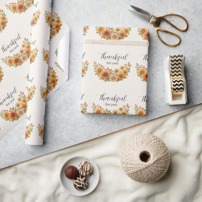 Autumn Wreath – Fall Floral Thanksgiving Wrapping Paper (Crafts)