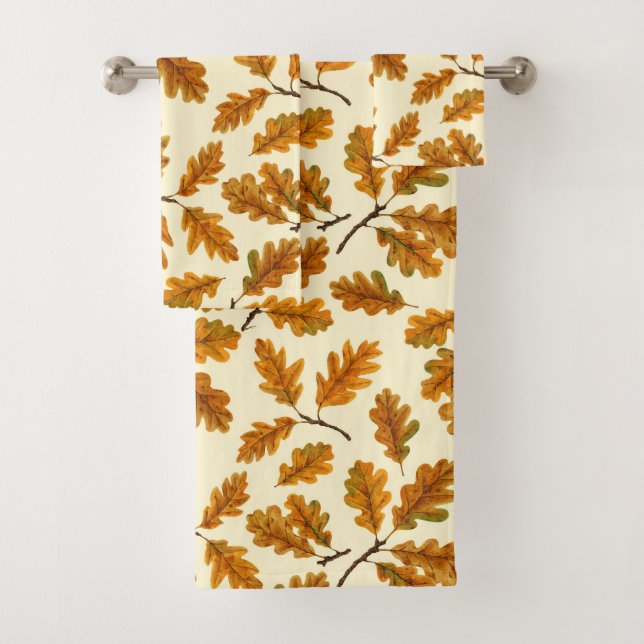Autumnal oak leaves on off white bath towel set (Insitu)