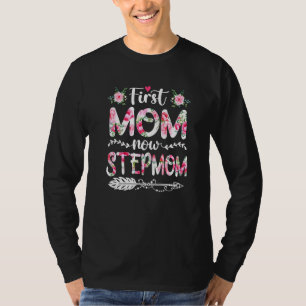 Awesome First Mom Now Stepmom Family Matching Moth T-Shirt