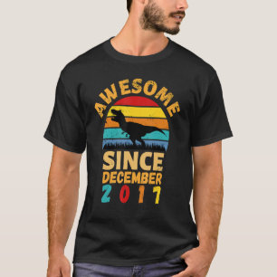 Awesome Since December 2017 Vintage 4th Birthday D T-Shirt