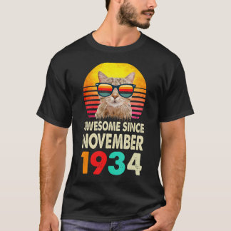Awesome Since November 1934 88th Birthday Cat Vint T-Shirt