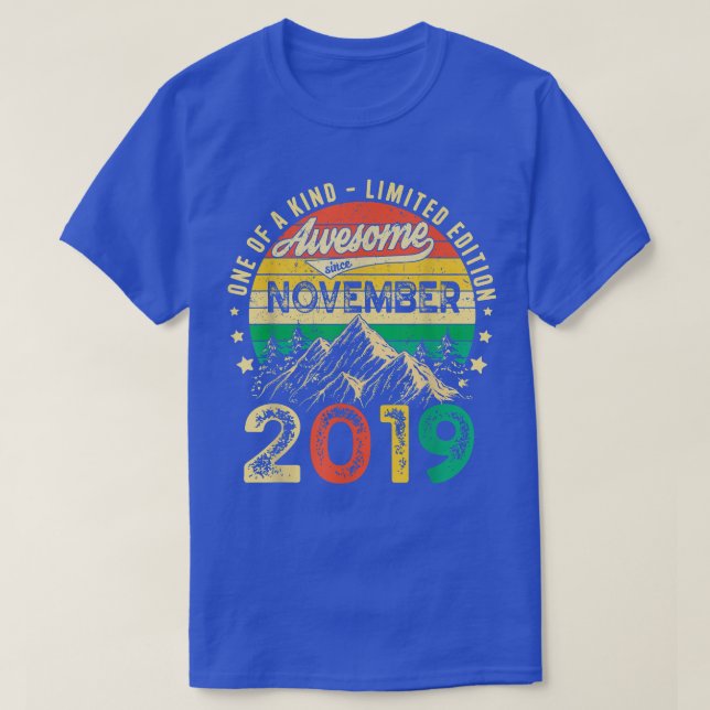 Awesome Since November 2019 3rd Birthday 3 Years O T-Shirt (Design Front)