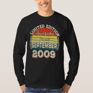 Awesome Since September 2009 Born in September Dad T-Shirt