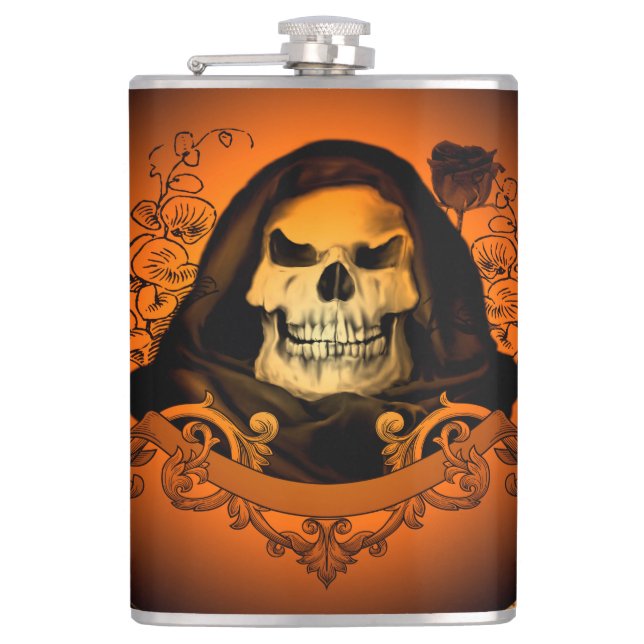 Awesome skull hip flask (Front)