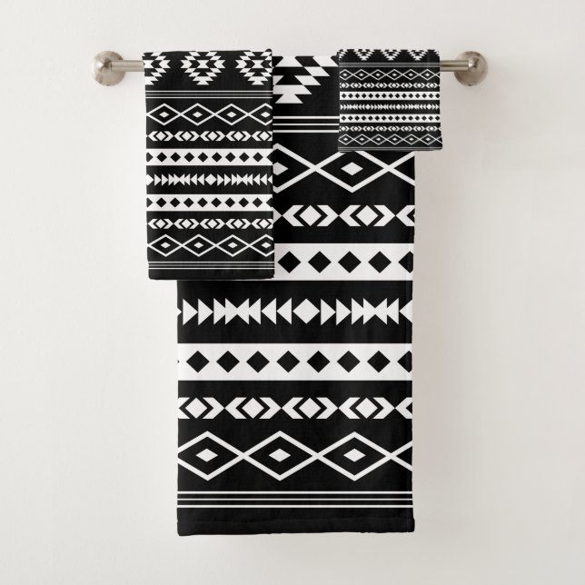 Aztec White on Black Mixed Motifs Pattern Bath Towel Set (Insitu)