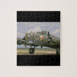 B17 Closeup, Front Left_WWII Planes Jigsaw Puzzle