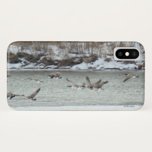B7 Canadian Geese Case-Mate iPhone Case