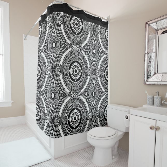 B&W Medallion Motif (In Situ)