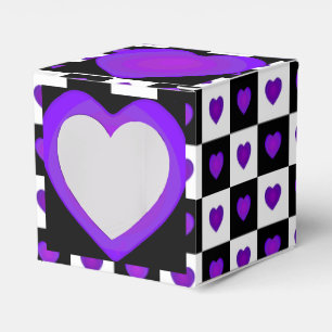 B&W Purple Hearts Beating Favor Box