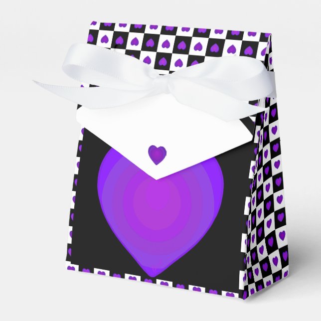 B&W Purple Hearts Beating Favor Box (Front Side)