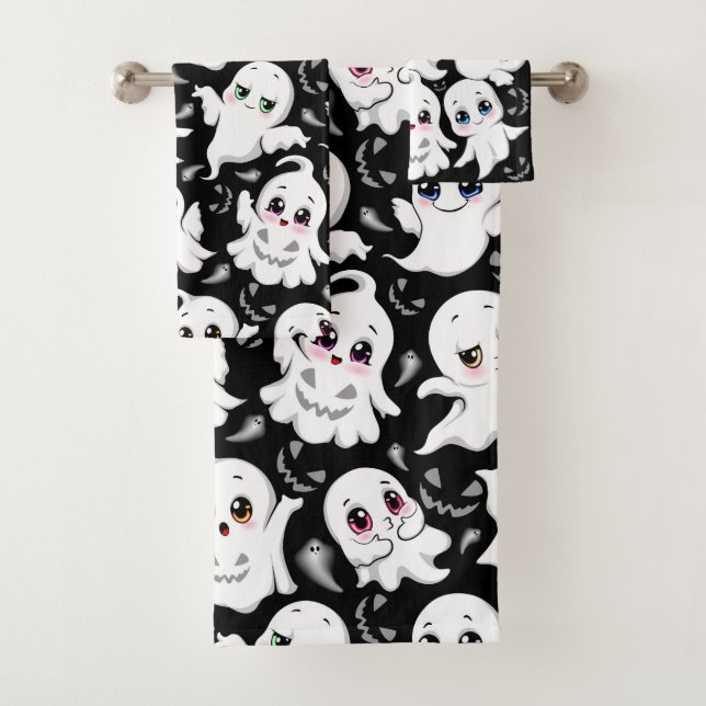 Baby Ghosts Spooky Cute Halloween Mood Bath Towel Set (Insitu)