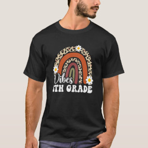 Back To School 5th Grade Vibes Teachers First Day  T-Shirt