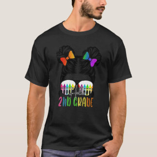 Back To School Hello 2nd Grade Second Messy Bun Te T-Shirt