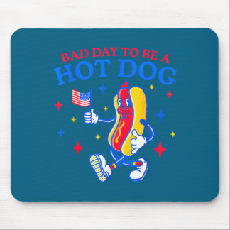 Bad day to be a hot dog funny bbq grilling 4th of mouse pad