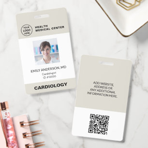 Badge Carte d'identité QR Code pour les employés de l'hô