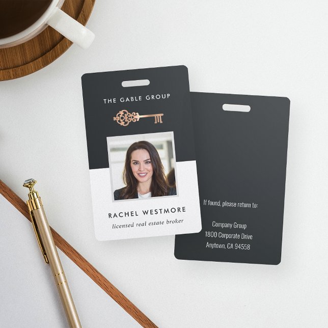 Badge Clé vintage | Code photo de l'employé immobilier (Créateur téléchargé)