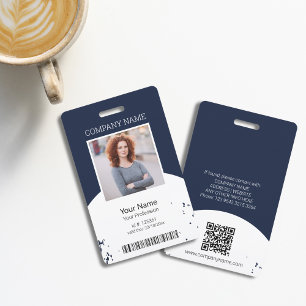 Badge Code QR et code barre de l'employé de couleur modi