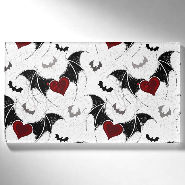 Badge D'identification Coeur d'Halloween avec ailes de chauve-souris noir (Devant)