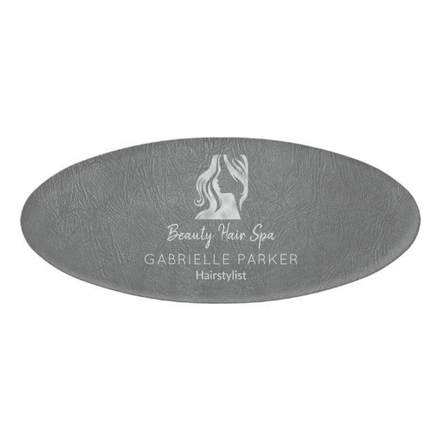 Badge D'identification Coiffeuse de luxe en cuir gris look logo en argent (Devant)