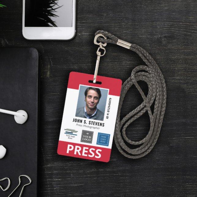 Badge d'identification de presse de logos 3 rouges (Créateur téléchargé)