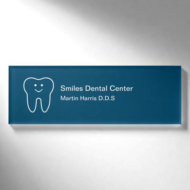 Badge D'identification Le personnel administratif de dentiste bougent (Devant)