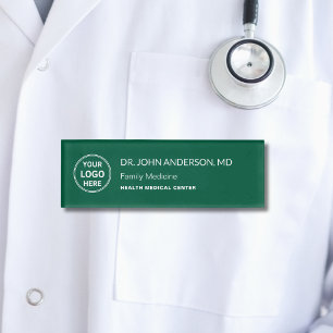 Badge D'identification Logo de clinique de soins médicaux de médecin vert
