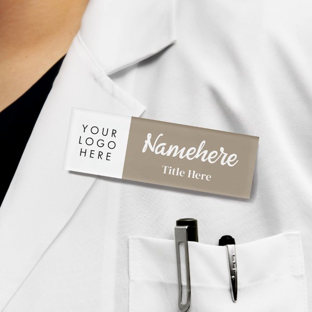 Badge D'identification Logo Script à main Neutre Beige Bold Titre de l'ai (Créateur téléchargé)