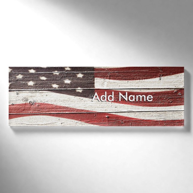 Badge D'identification Painted American Flag on Rustic Wood Texture (Devant)