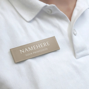 Badge D'identification Professionnel Marron Clair Simple Minimaliste Mode
