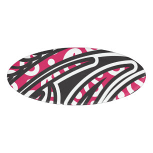 Badge D'identification Un design cachemire décoratif avec rouge vif et ép