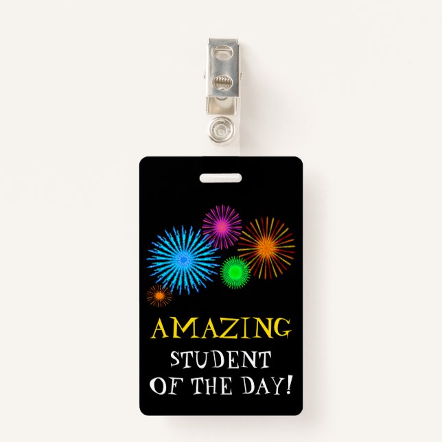 Badge "ÉTUDIANT EXTRAORDINAIRE DU JOUR !" + Insigne de (Devant avec clip)