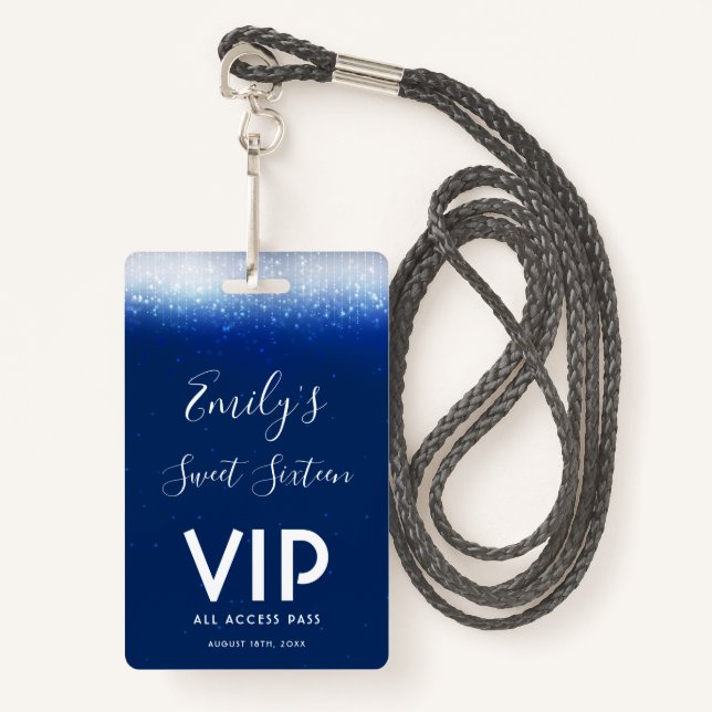 Badge Glam Navy Blue Sweet 16 Invitation VIP Pass (Devant avec lanière)