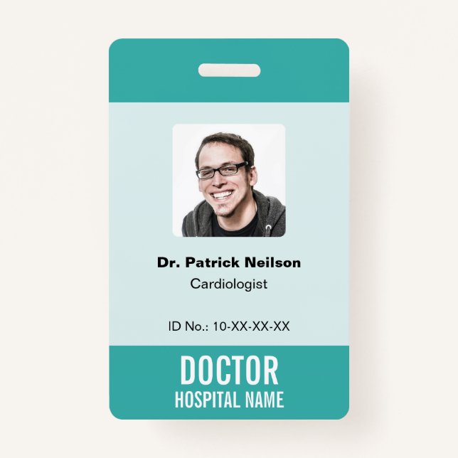 Badge ID photo de la clinique hospitalière Médicale (Devant)