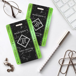 Badge Papier alu vert citron élégant sur marbre noir pou