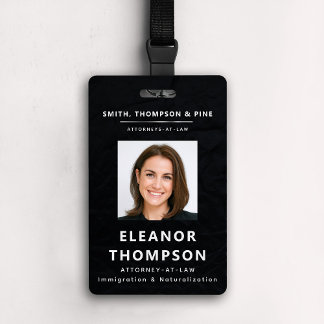 Badge Photo QR d'entreprise élégant et moderne en noir