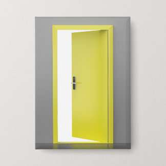 Badge Porte jaune ouverte avec serrure intelligente