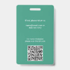 Badge professionnel avec logo de presse et code QR