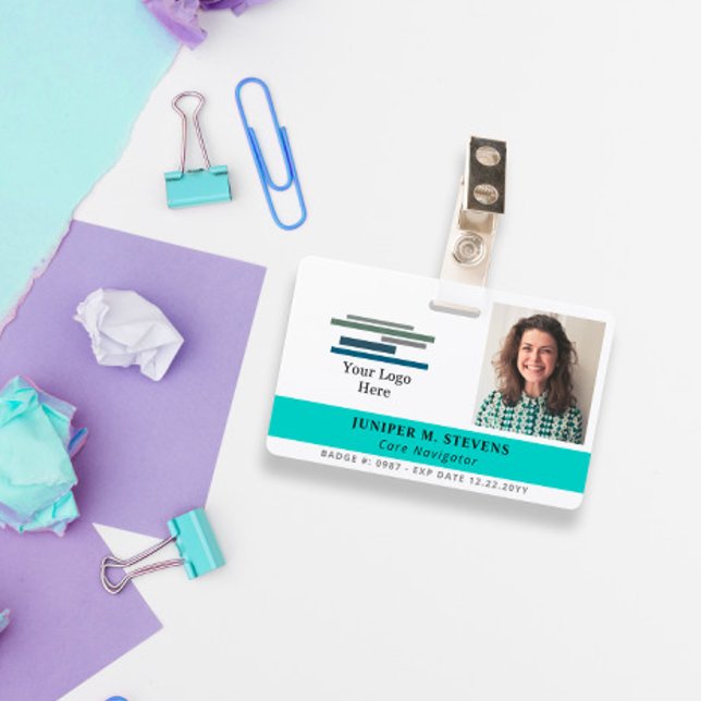 Badge Turquoise avec logo et photo ID employé (Créateur téléchargé)