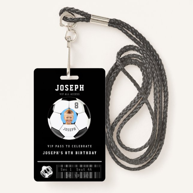 Badge VIP Soccer Pass Photo personnalisée Fête d'anniver (Devant avec lanière)