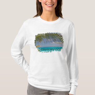 BAHAMAS, Abacos, Loyalist Cays, Man O'War Cay: T-Shirt