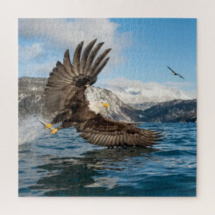 Bald Eagle grabs a bite Jigsaw Puzzle