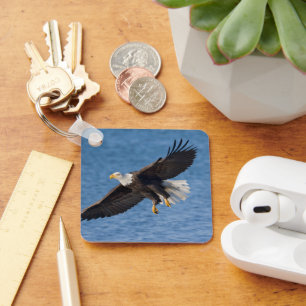 Bald eagle in flight keychain