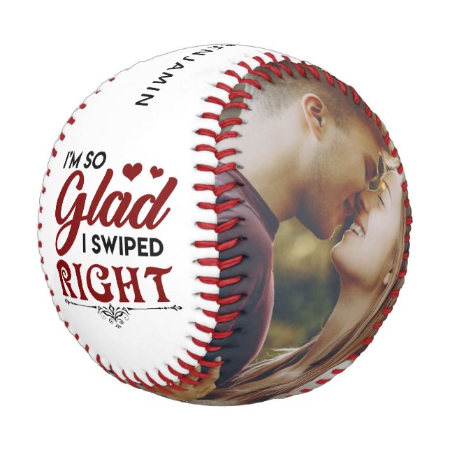 Balle De Baseball Je Suis Heureux D'Avoir Balayé À Droite Fiançaille (Angle)