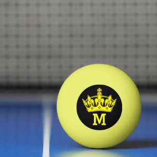 Balle De Ping Pong Monogramme de couronne jaune personnalisé