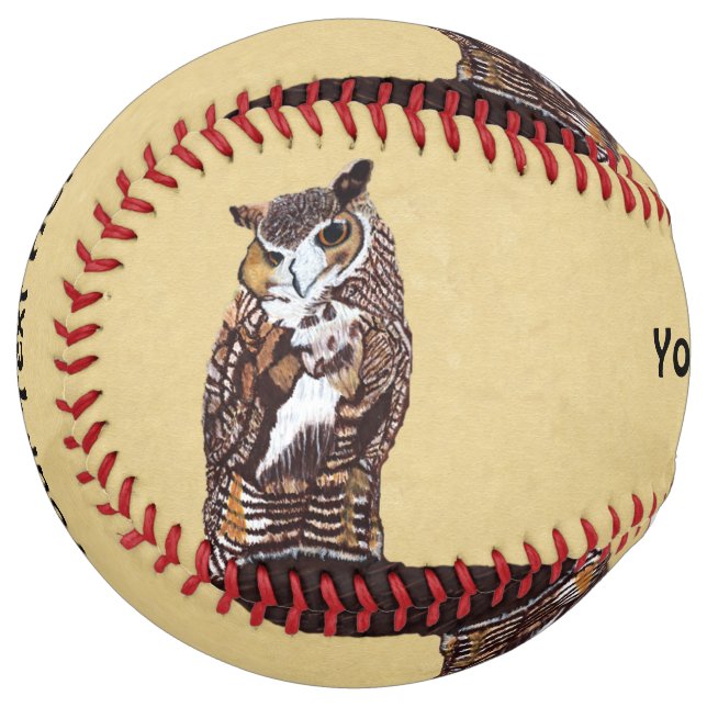 Balle De Softball Chouette blanche Brown à l'allure majestueuse sur  (Devant gauche)