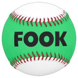 Balle De Softball Noir sur softball vert