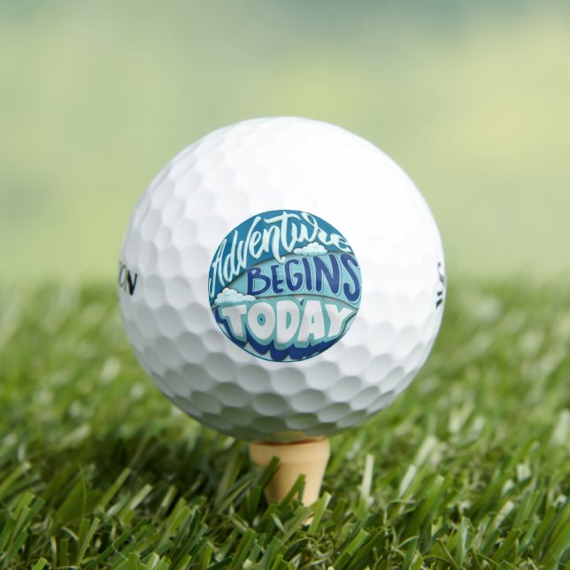 Balles De Golf Avion papier | L'aventure commence Golf Balls (T-shirt Insitu)