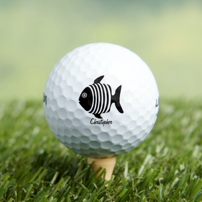 Balles De Golf Black And White Angel Fish Design Personalised (T-shirt Insitu)